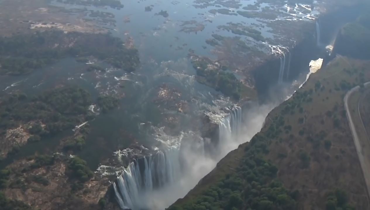 /Victoriafalls